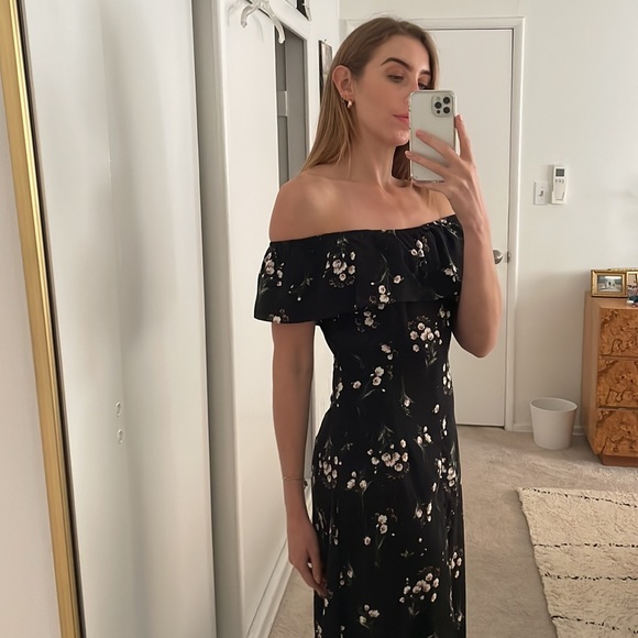 Off the shoulder floral maxi - Picture 3 of 5